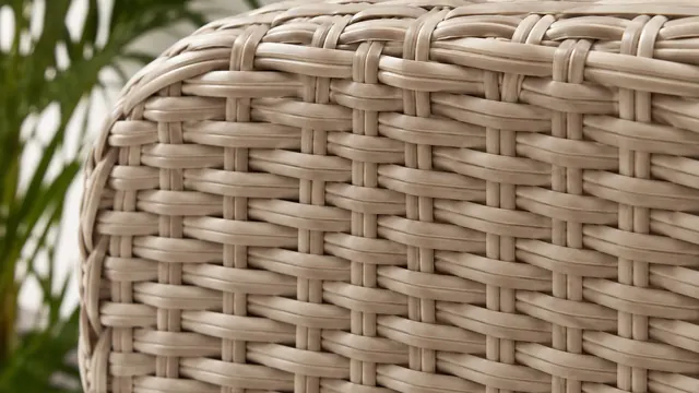 Polyrattan pflegen